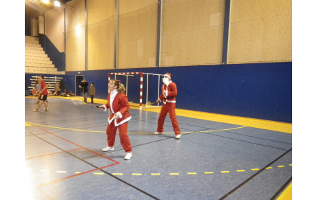 suite.......... photos BAD NOEL